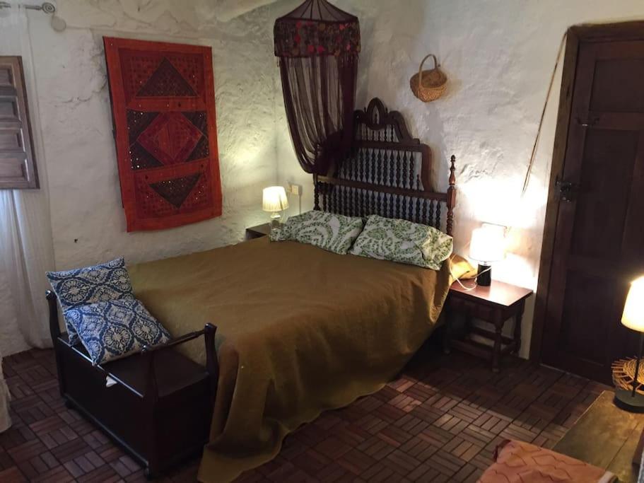 La Casa Rural De Paco Y Ana Pitres Luaran gambar