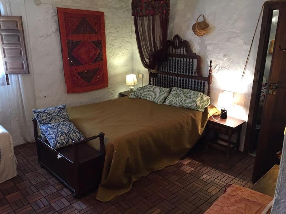 La Casa Rural De Paco Y Ana Pitres Luaran gambar