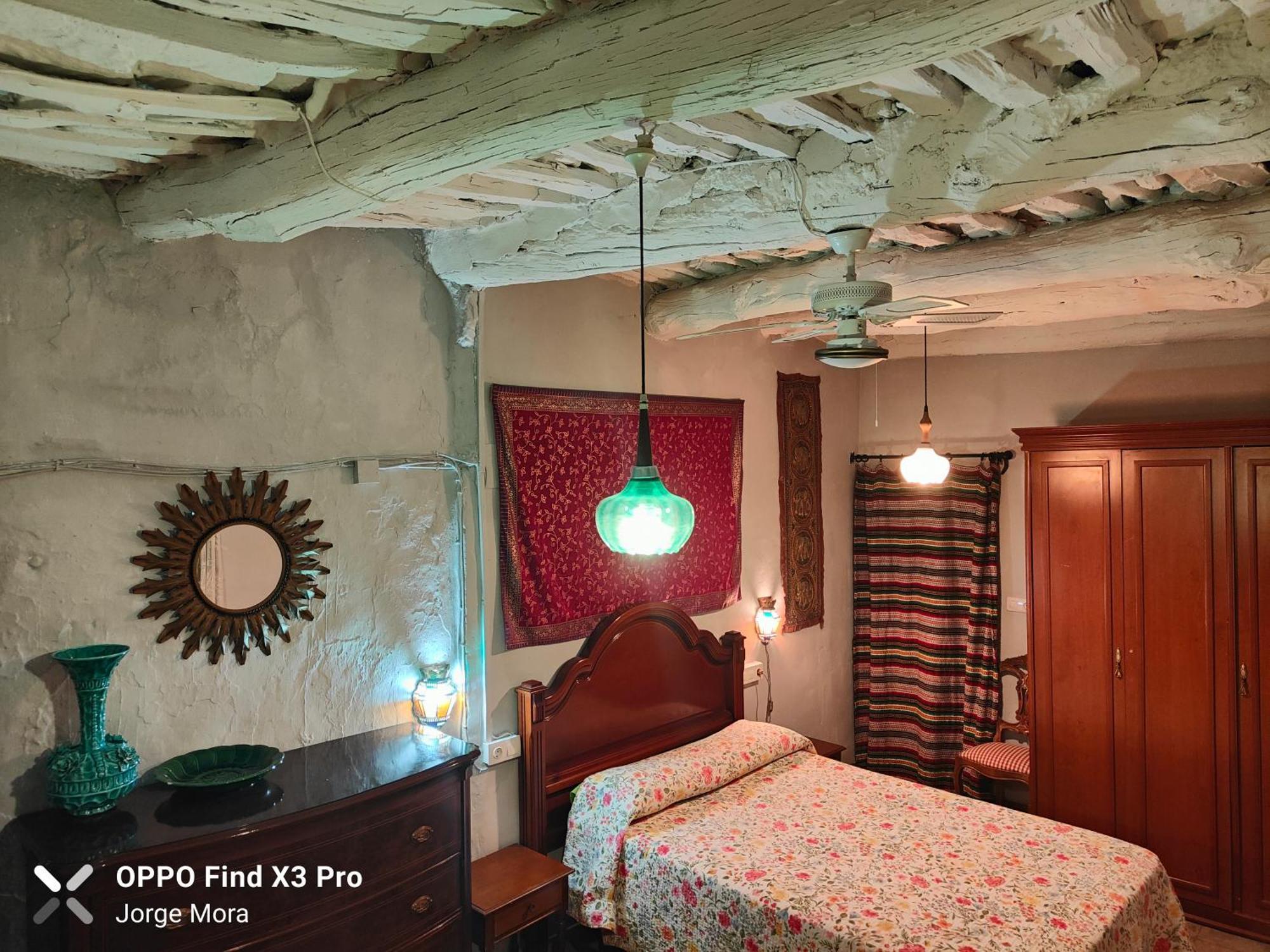 La Casa Rural De Paco Y Ana Pitres Luaran gambar
